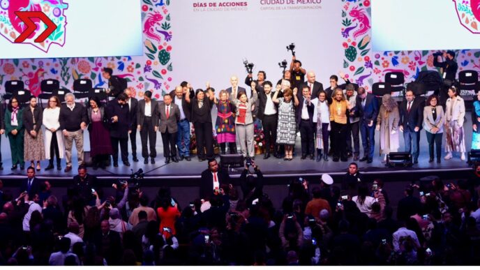Clara Brugada presentó su informe de 100 días de Gobierno, destacando avances para combatir la desigualdad en la CDMX.